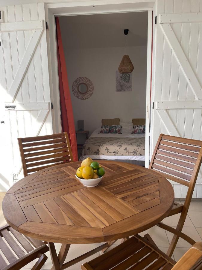 Apartament Ti Kaz'Eta Sainte-Anne  Zewnętrze zdjęcie